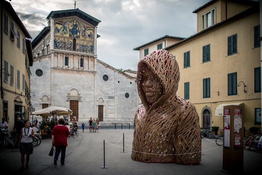 view of Piazza san Frediano with the church