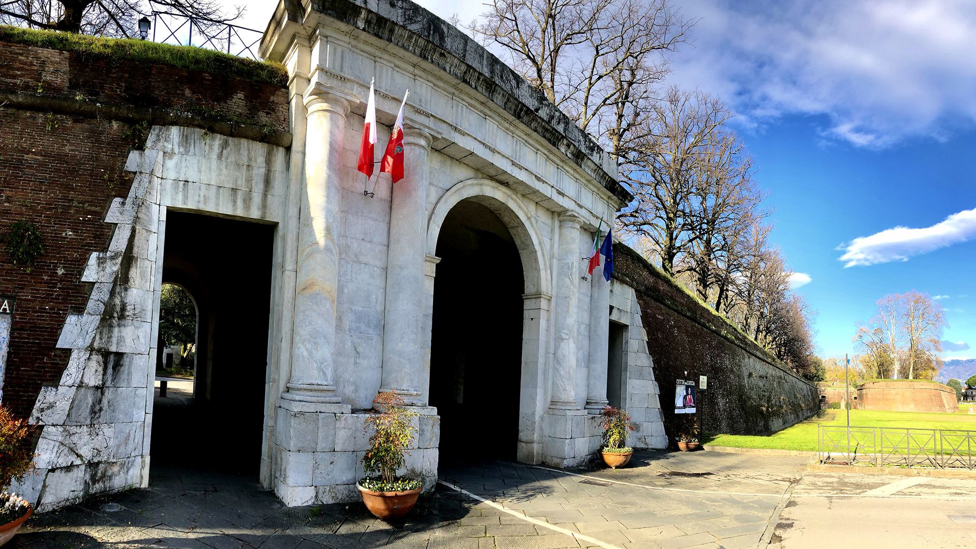 Porta Elisa a Lucca