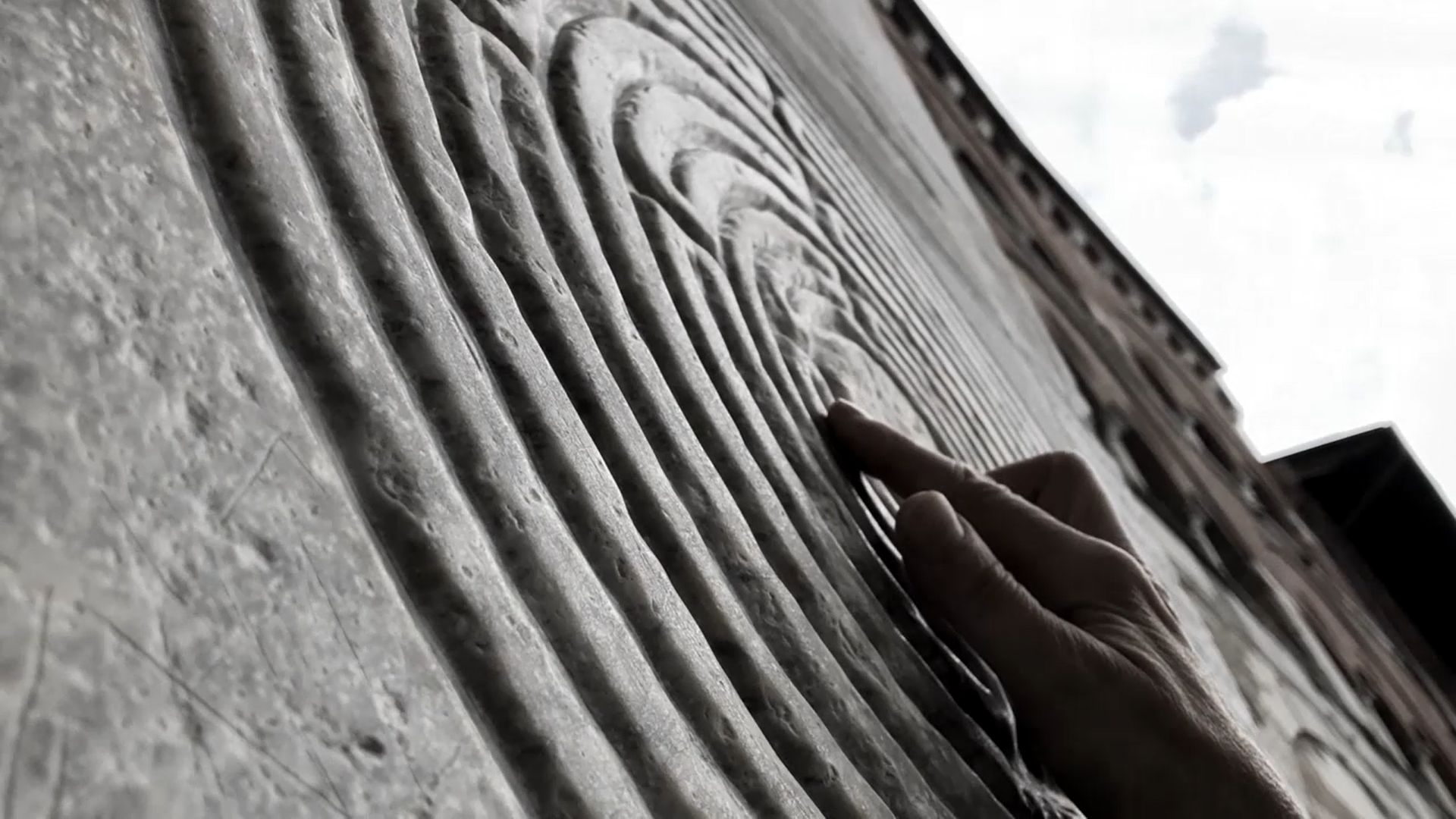 suivre le chemin du labyrinthe de Lucques