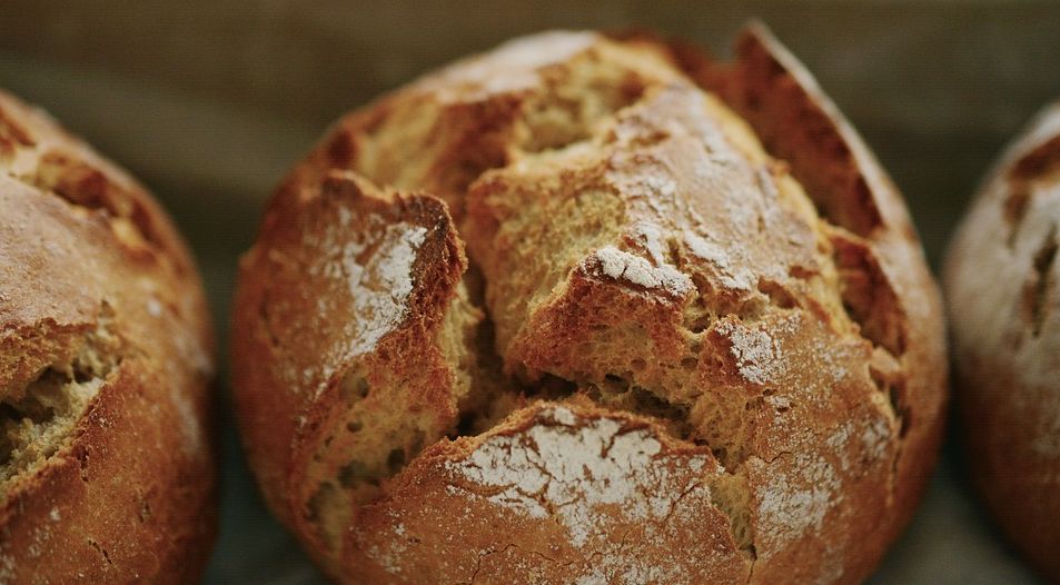 Pane appena sfornato cibo per i pellegrini