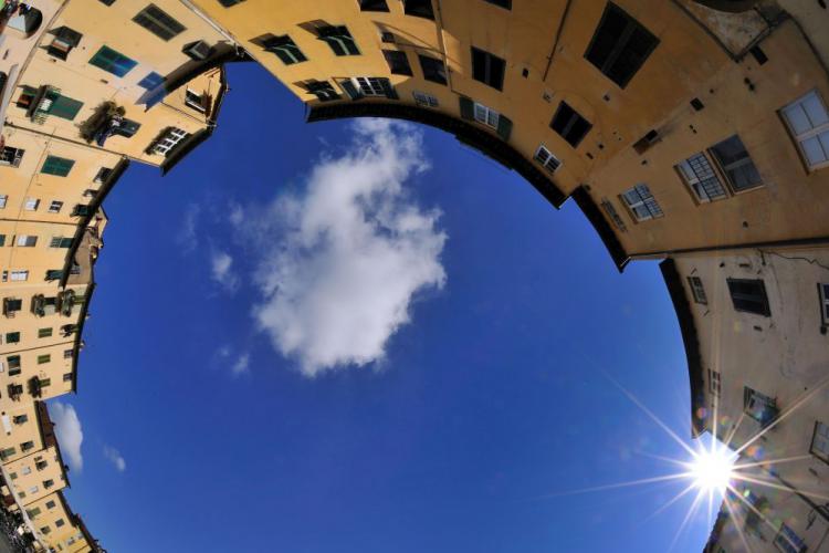 piazza anfiteatro lucca 