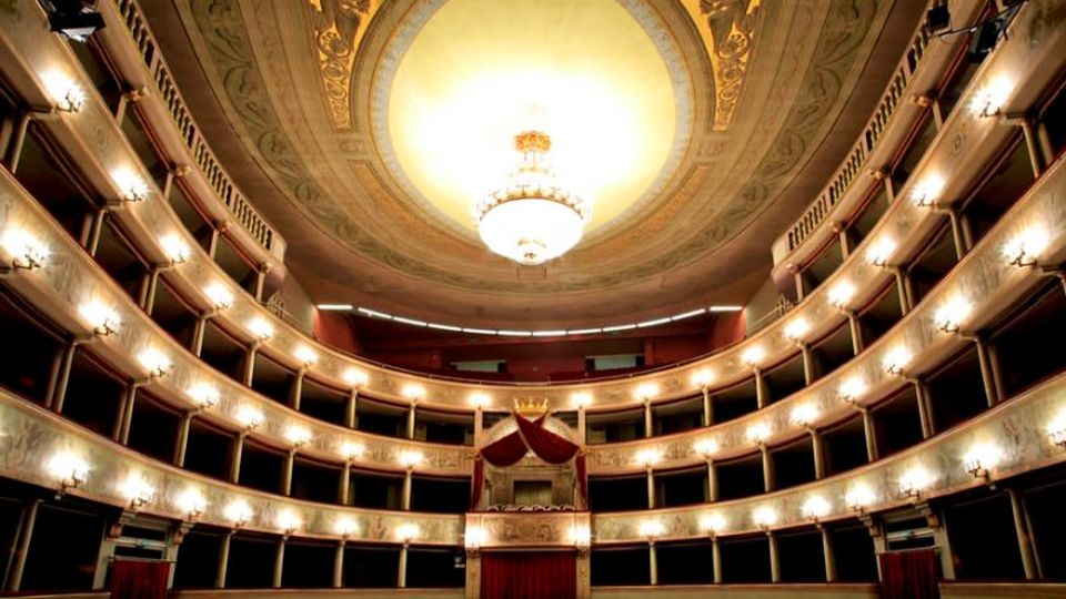 Giglio theater